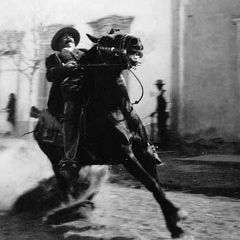 pancho_villa_horseback