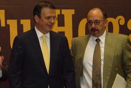 Antonio Revah Lacouture, titular del INVI, y el manejo empresarial de la vivienda...
