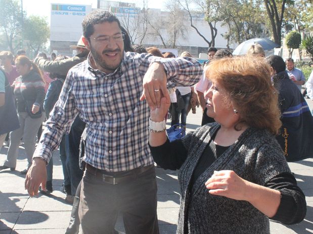 Martí...