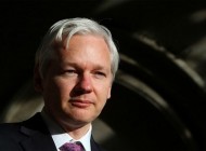 01 Assange